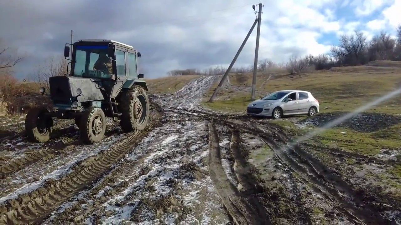 Авто застряло в грязи – как выбраться самостоятельно: советы