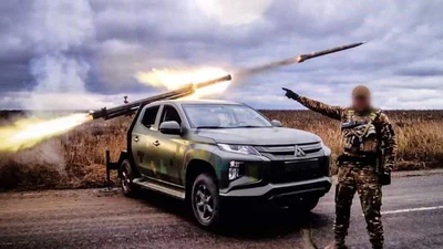 Пікап Mitsubishi L200 з РСЗО "Град" - Auto24