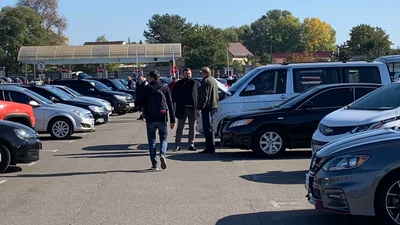 За скільки днів продається легкове авто з пробігом в Україні