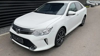 В Украине продают бронированную Toyota Camry за сумасшедшие деньги