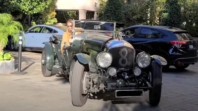 Як виглядає 90-річний суперкар Bentley за $10 мільйонів: відео