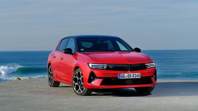 Opel Astra: комплектації і ціна в Україні - Auto24