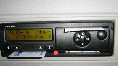 Обязательно иметь тахограф для грузовых перевозок