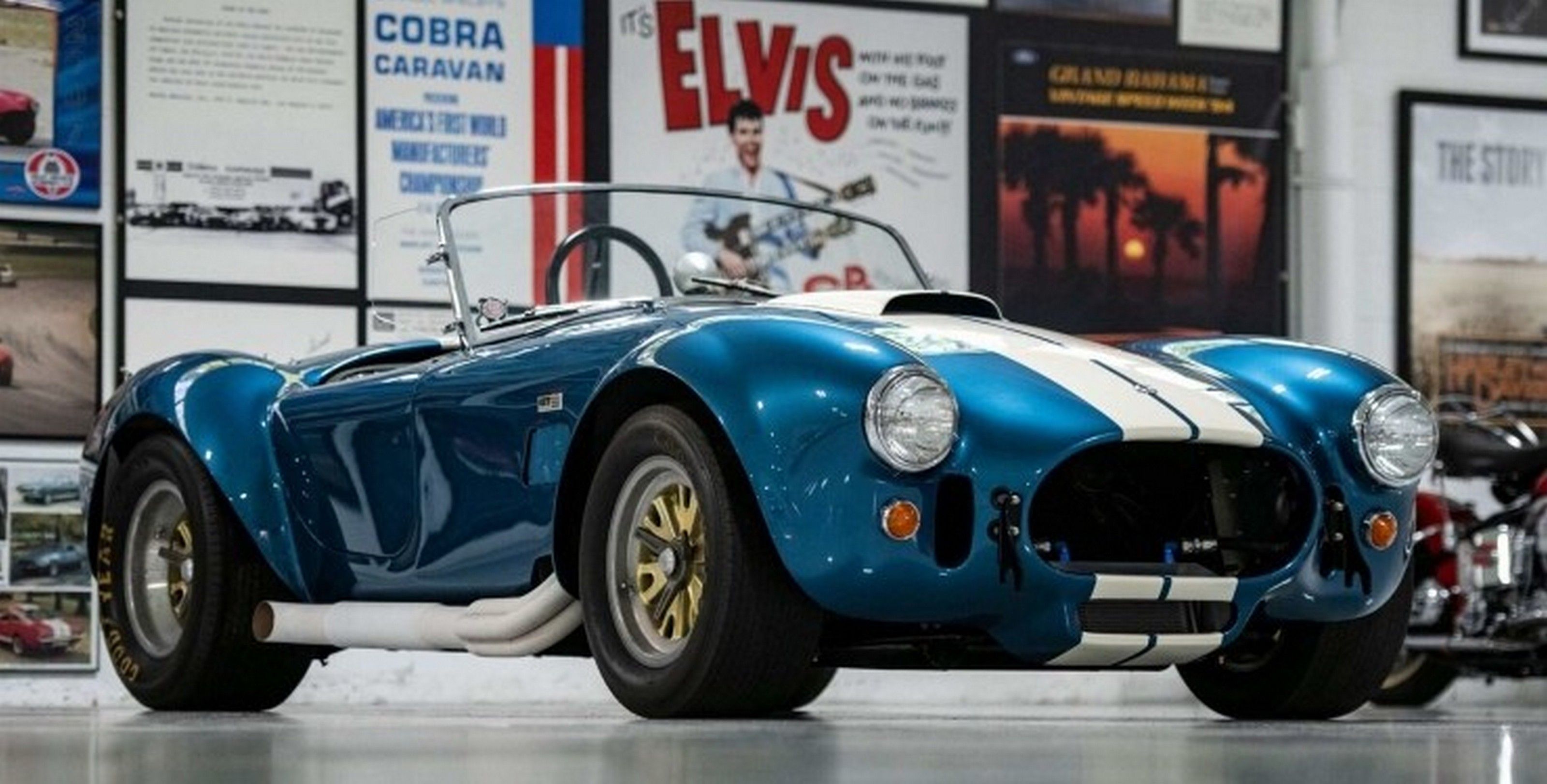 Shelby Cobra Элвиса Пресли продадут с аукциона