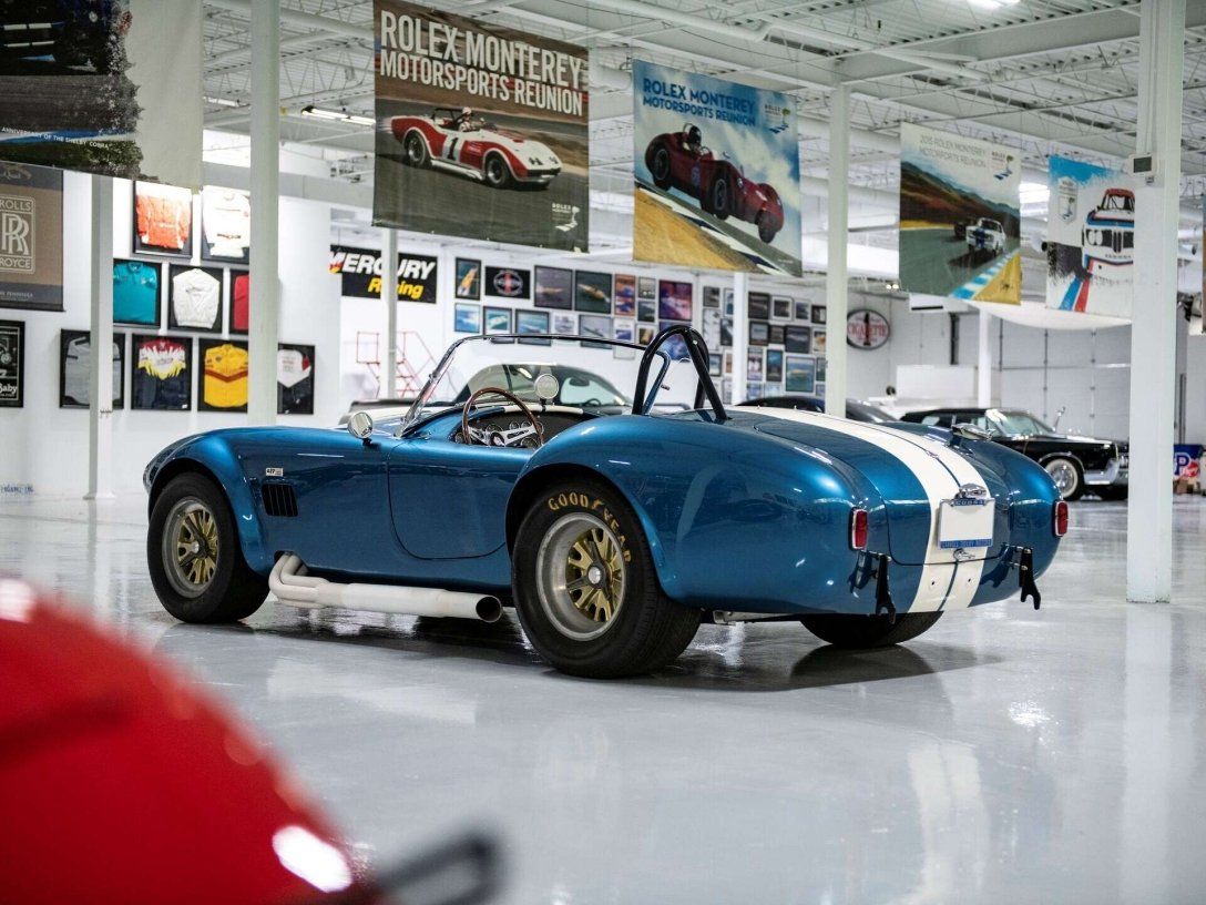 Shelby Cobra Элвиса Пресли продадут с аукциона