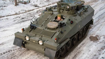 Британські бронемашини Spartan від волонтерів вирушили на Бахмут