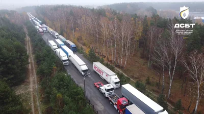 Электронная очередь пропуска в Польшу сломалась спустя несколько дней работы