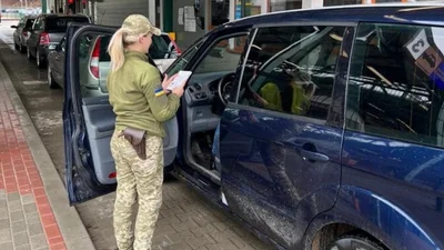 Які авто ввозили в Україну протягом 2022 року