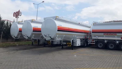 Ринок напівпричепів в Україні у 2022 році - Auto24