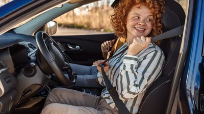 Чому ви неправильно сидите за кермом