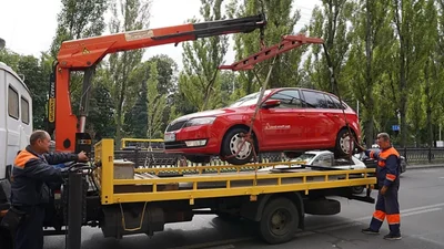 Евакуацію автомобілів під час війни можуть призупинити