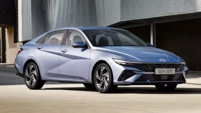 Стартували продажі оновленої Hyundai Elantra
