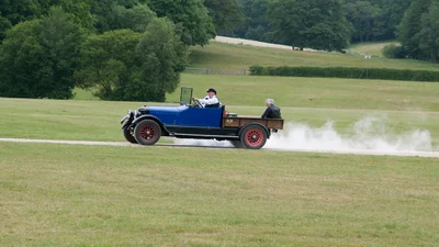 Була в мене парова машина: про що співають в пісні