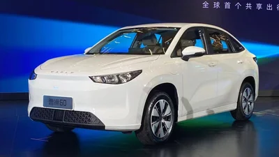 Китайцы выпустили недорогое электрическое такси со сменными батареями