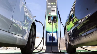 Аналіз парку електричних автомобілів за типами зарядок в Україні - Auto24