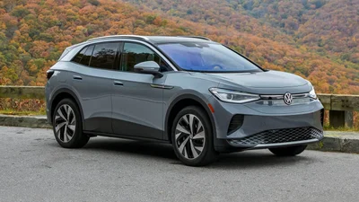 Зростає попит на нові авто з Китаю