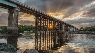 "Київський" міст у Чернігові відкритий - Auto24