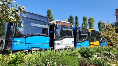 В Хмельницком начали ездить многоместные автобусы - Auto24