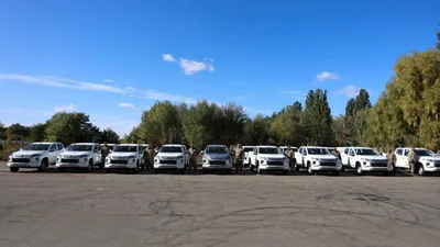 Пікапи Mitsubishi стали на захист Київщини - Auto24