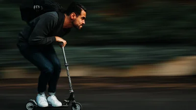 Чи можна їздити напідпитку на електроскутері : висновок суду - Auto24