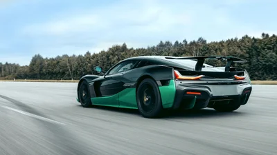 Rimac Nevera встановив рекорд Гіннеса зі швидкості заднім ходом- Auto24