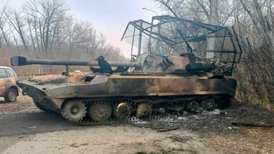Російська САУ "Хоста" згоріла в  вогні - Auto24