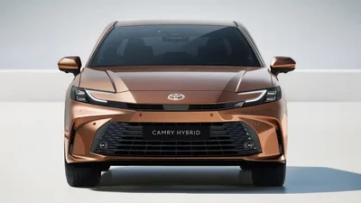 Якою буде європейська Toyota Camry - Auto24