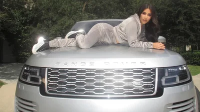 На продаж виставили розбитий Range Rover Кім Кардаш'ян - Auto24