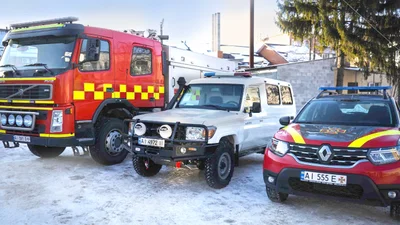 Спецтранспорт службі порятунку дарують звідусіль - Auto24