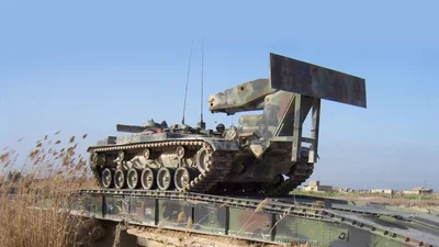 Бронеавтомобільний міст M60 AVLB: опис, фото, відео, ціна - Auto24