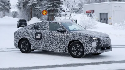 Шпигуни помітили нову модель DS в камуфляжі - Auto24