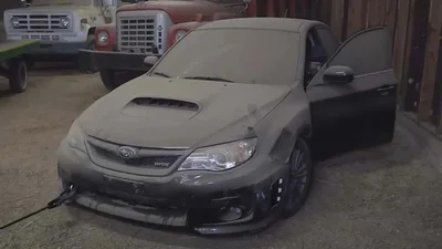 Майстри відремонтували знайдену в сараї Subaru Impreza WRX: відео - Auto24