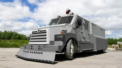 Грузовик апокалипсиса по цене конкурирует с Bugatti - Auto24