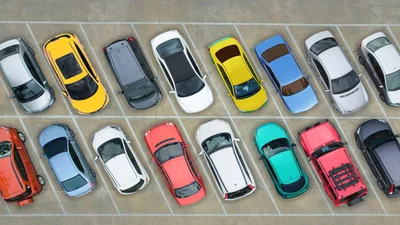 Львів будує перехоплювальний паркінг - Auto24