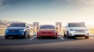 Электромобили Tesla существенно подешевели: какая цена в Украине
