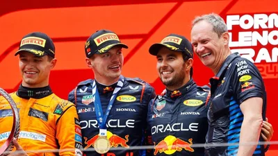 Огляд Гран Прі Китаю: Ферстаппен здобув впевнену перемогу  - Auto24