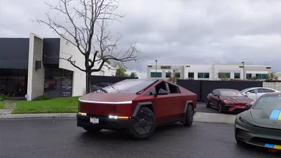 Україець розповів про мінуси Tesla Cybertruck та її ремонт- Auto24