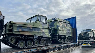 Вже вдруге за півр латвійська громада в Чикаго купила Україні амфібії оку Bv 202 - Auto24