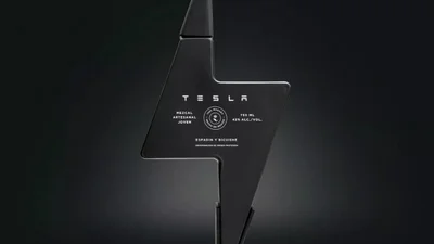 Tesla выпустила текилу по 450 долларов за бутылку - Auto24