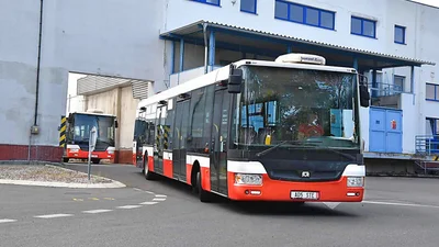 Миколаїв стане власником рідкісних 4-дверних автобусів SOR BN 12 - Auto24