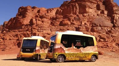 Беспилотные электрические шаттлы EZ10 EasyMile: описание, фото, видео - Auto24