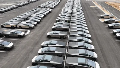 Tesla почала продавати Cybertruck в Мексиці та Канаді - Auto24