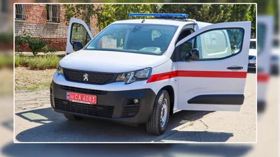 Рідкісна "швидка" Peugeot Partner прийшла в Зеленодольськ - Auto24
