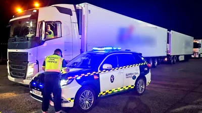 Алкотестер подих водія 32-метрової фури "оцінив" у 2,5 проміле - Auto24