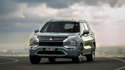 Mitsubishi представила оновлений Outlander PHEV