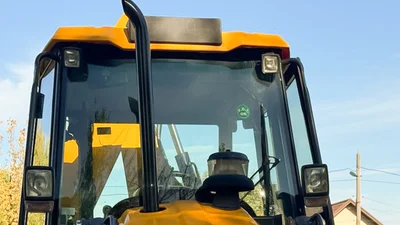 Черговий пакет спецтехніки прибув в громади Дніпропетровщини - Auto24