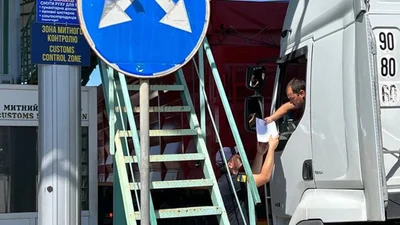 Армійці отримали від митниці Закарпаття конфісковані машини та інше майно - Auto24