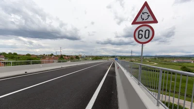 Сколько процентов водителей имеют опасные привычки во время езды: статистика - Auto24