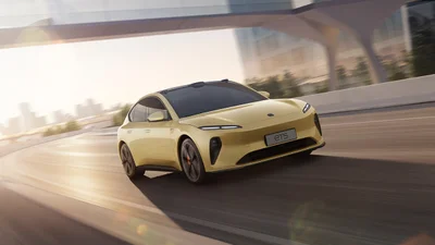 Власник Nio каже, що автопілот врятував йому життя, уникнувши аварії - Auto24