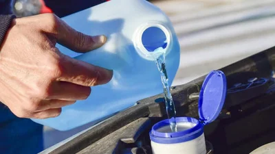 Як розморозити воду в бачку омивача - Auto24